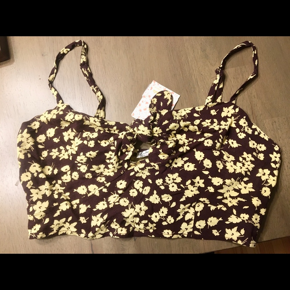 Beautiful NWT Free People floral brami/crop top! - Picture 4 of 8